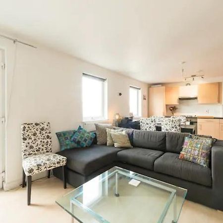 Large London Apartment Near Portobello Market, Notting Hill Buitenkant foto